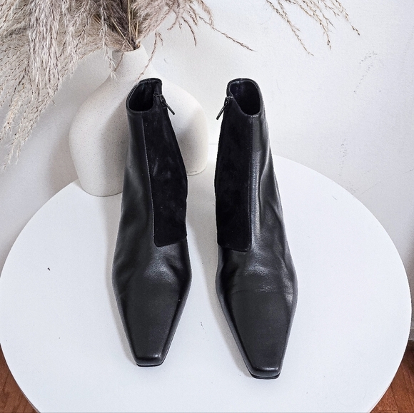 Toteme The slim 35mm leather ankle boots - Picture 2 of 14
